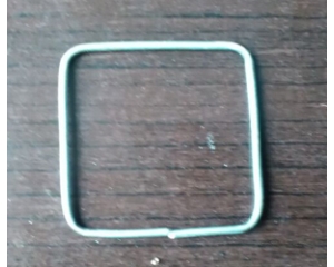 全自動(dòng)打扣機(jī)高矮等全部由數(shù)控操作，簡單、快捷